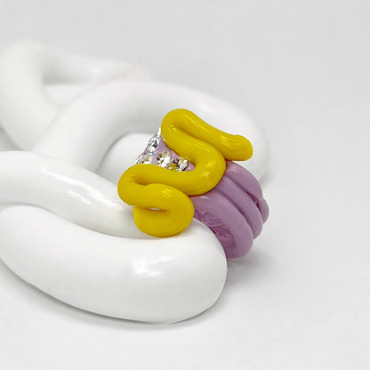 Curvy Yellow Accent Ring in Lilac